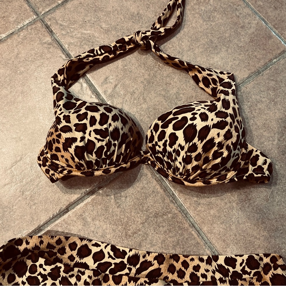 Two piece swimsuit size 14
